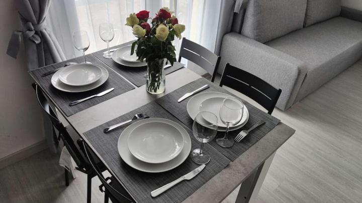 Chambre Privee Pour 4 Personnes En Banlieue Parisienne A Bondy Εξωτερικό φωτογραφία